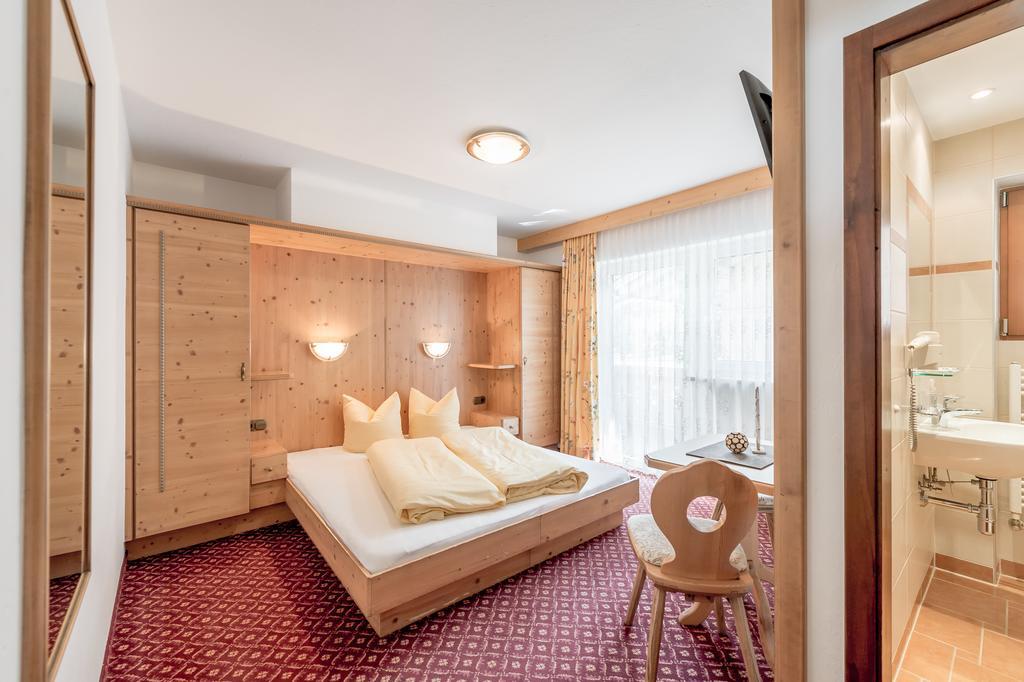 Ferienhaus Apart Sonnzeit سولدن الغرفة الصورة