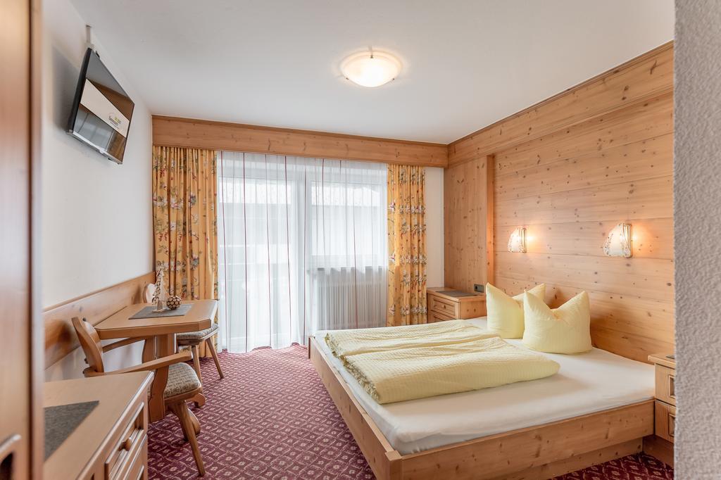 Ferienhaus Apart Sonnzeit سولدن الغرفة الصورة