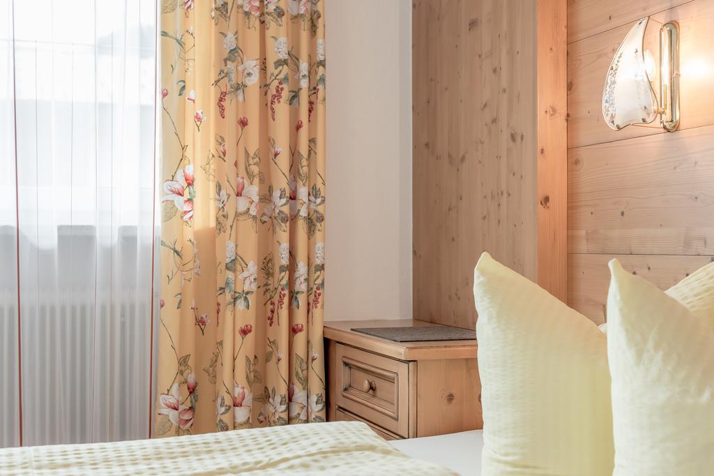 Ferienhaus Apart Sonnzeit سولدن الغرفة الصورة