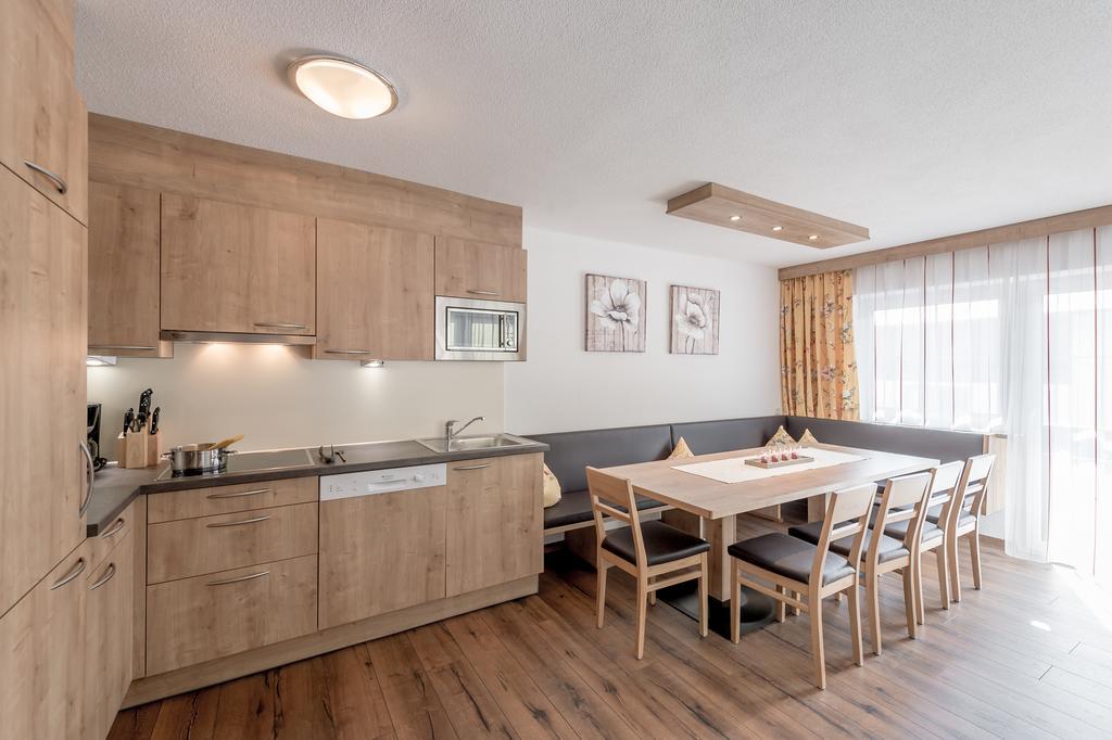 Ferienhaus Apart Sonnzeit سولدن الغرفة الصورة